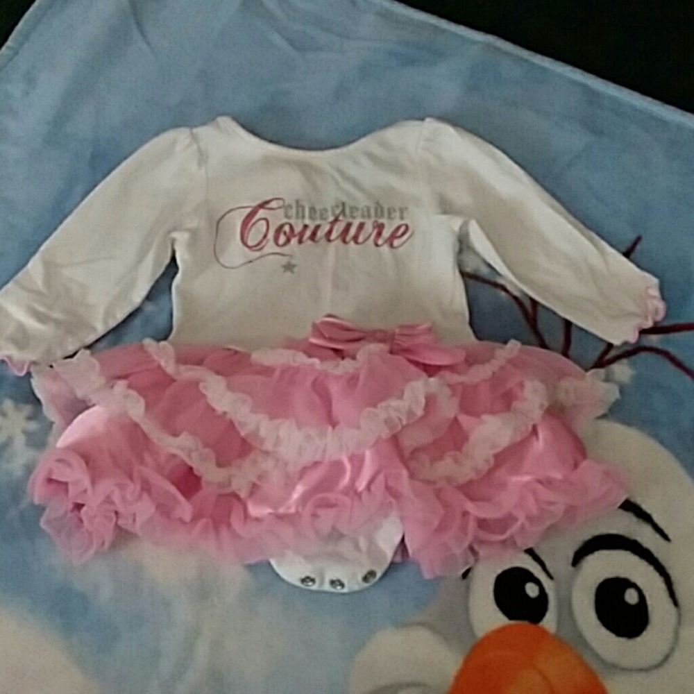 Adorable Tutu onsie for 6 month old girl!